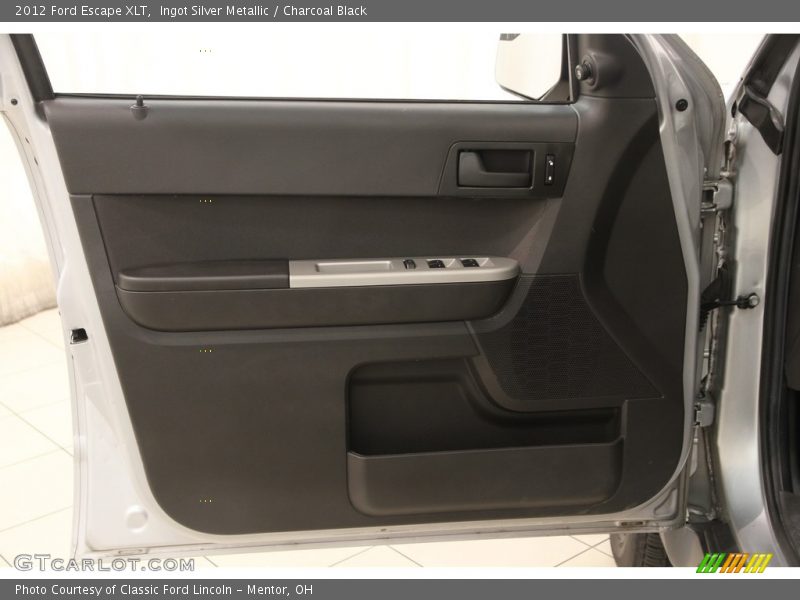 Ingot Silver Metallic / Charcoal Black 2012 Ford Escape XLT