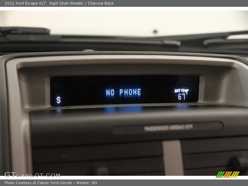 Ingot Silver Metallic / Charcoal Black 2012 Ford Escape XLT