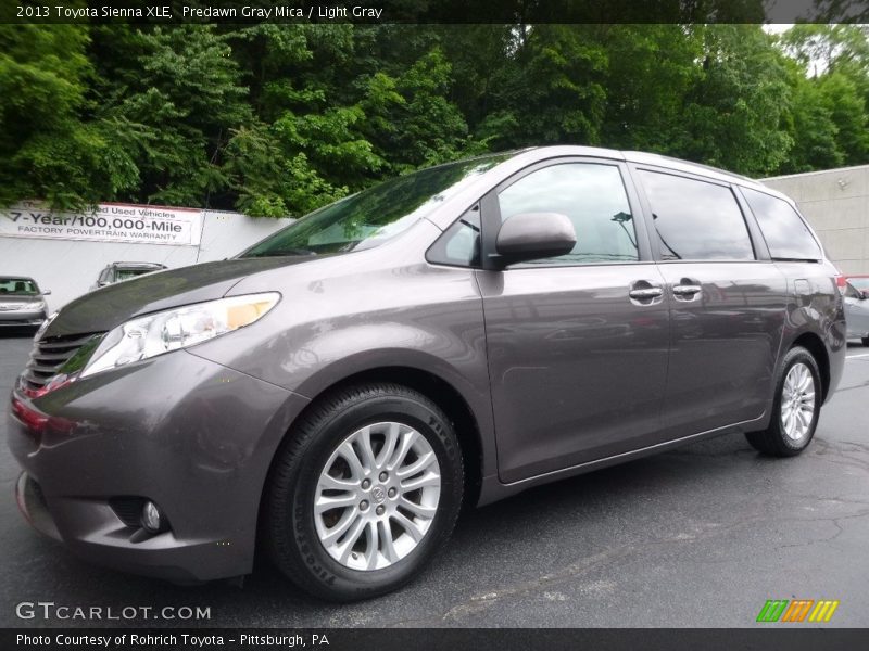 Predawn Gray Mica / Light Gray 2013 Toyota Sienna XLE