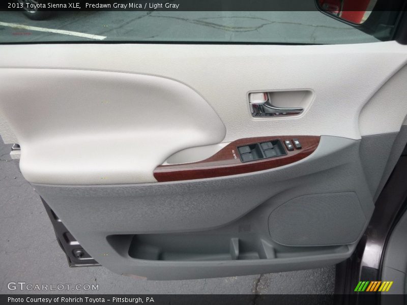 Predawn Gray Mica / Light Gray 2013 Toyota Sienna XLE