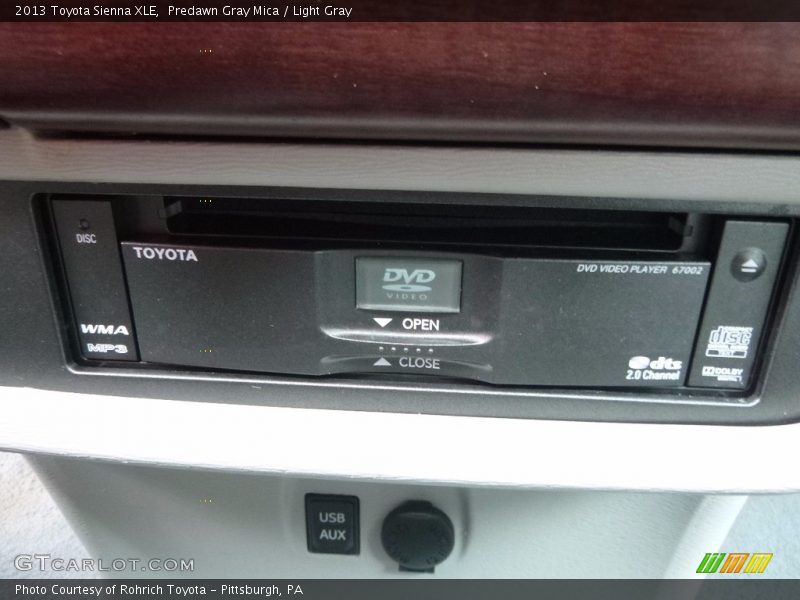 Predawn Gray Mica / Light Gray 2013 Toyota Sienna XLE