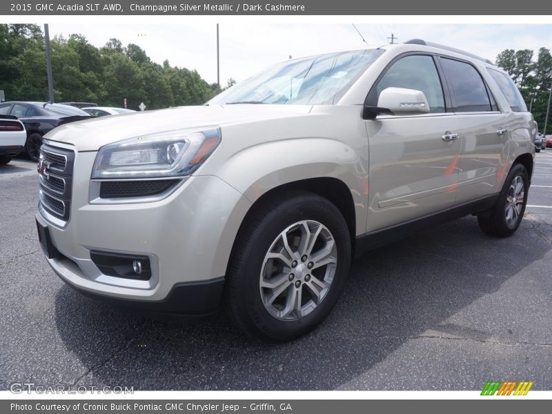 Front 3/4 View of 2015 Acadia SLT AWD