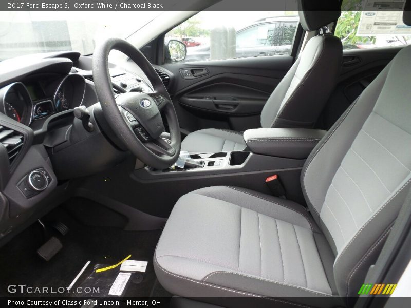 Oxford White / Charcoal Black 2017 Ford Escape S