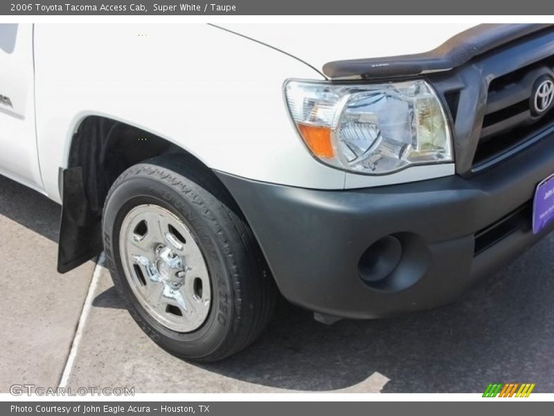 Super White / Taupe 2006 Toyota Tacoma Access Cab