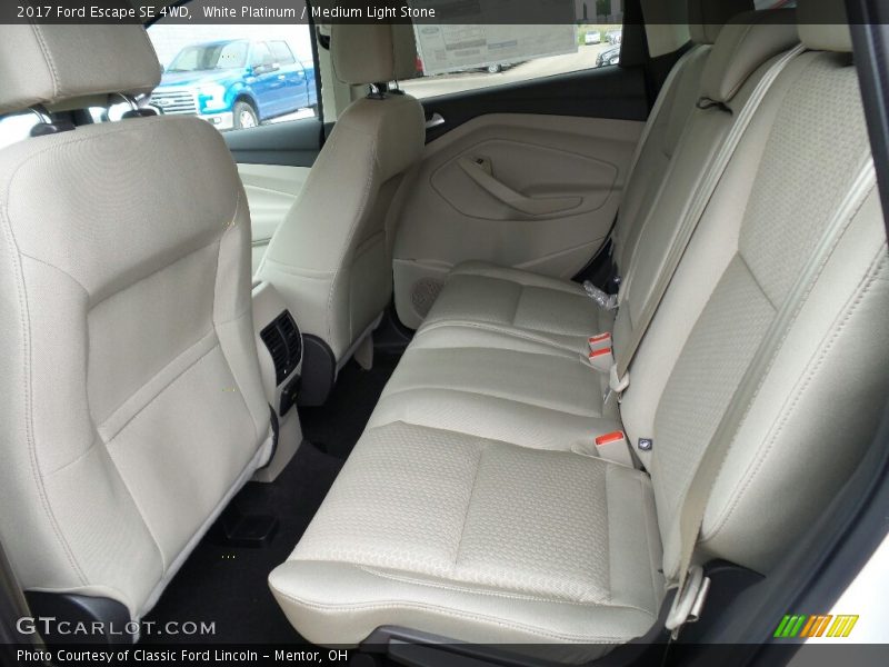 White Platinum / Medium Light Stone 2017 Ford Escape SE 4WD