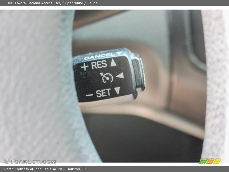 Super White / Taupe 2006 Toyota Tacoma Access Cab