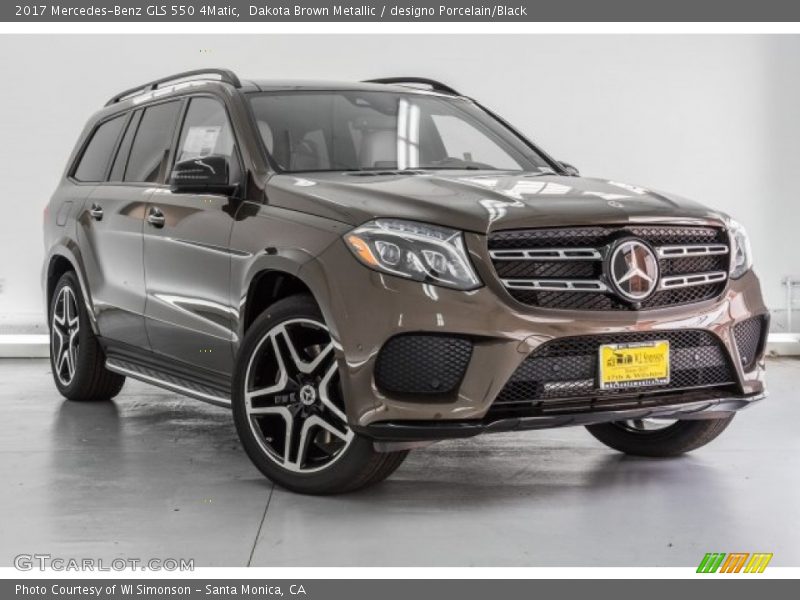 Dakota Brown Metallic / designo Porcelain/Black 2017 Mercedes-Benz GLS 550 4Matic