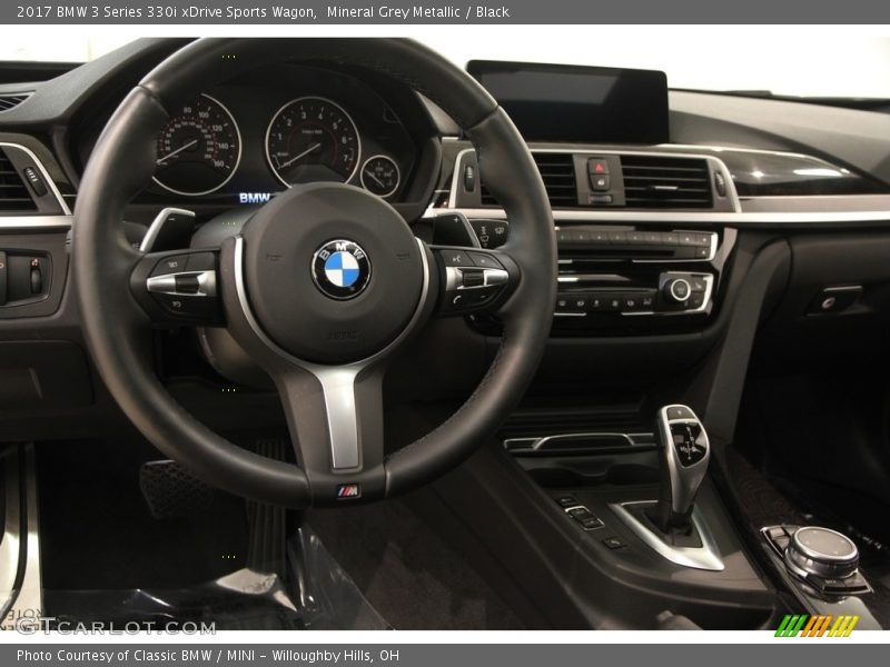 Dashboard of 2017 3 Series 330i xDrive Sports Wagon