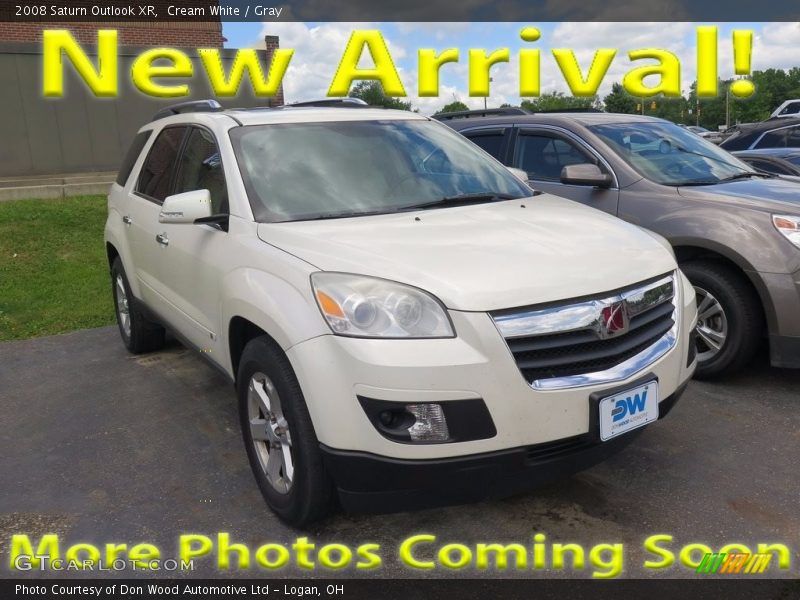 Cream White / Gray 2008 Saturn Outlook XR