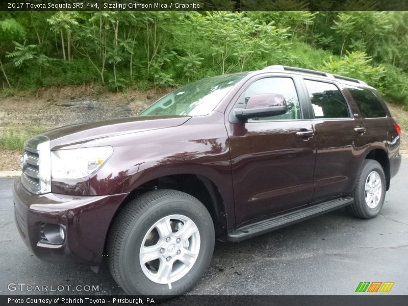 Front 3/4 View of 2017 Sequoia SR5 4x4
