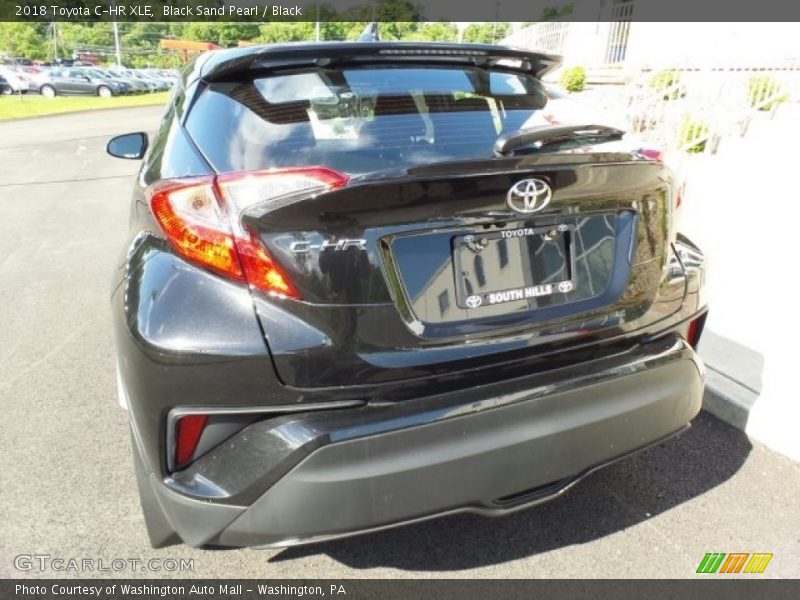 Black Sand Pearl / Black 2018 Toyota C-HR XLE