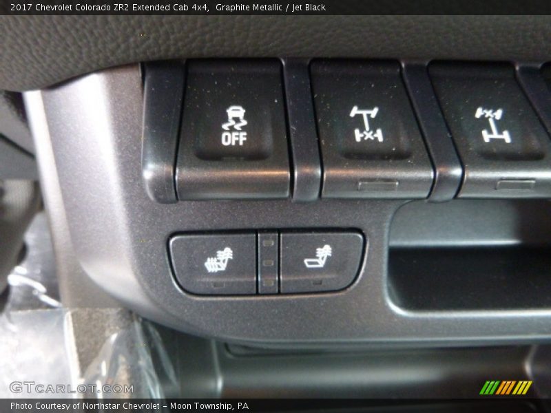 Graphite Metallic / Jet Black 2017 Chevrolet Colorado ZR2 Extended Cab 4x4