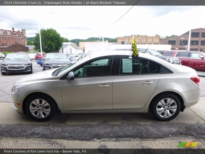 Champagne Silver Metallic / Jet Black/Medium Titanium 2014 Chevrolet Cruze LS
