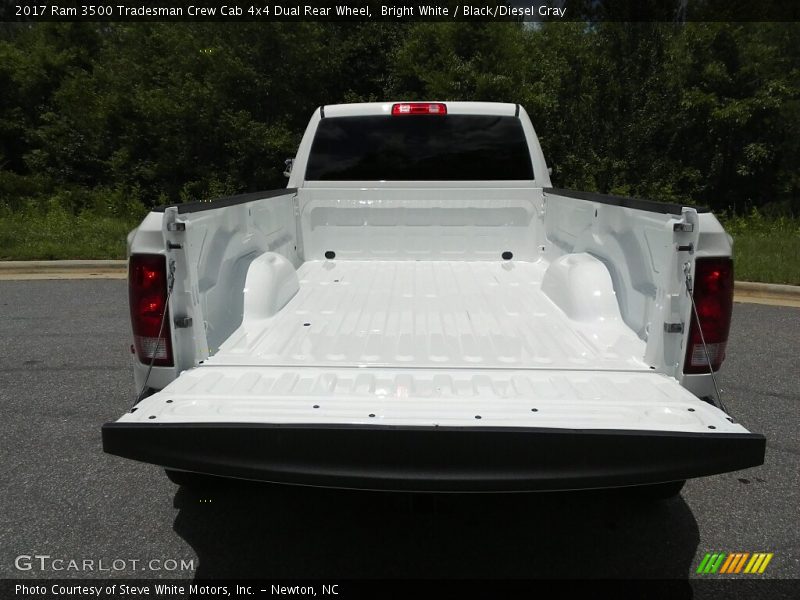 Bright White / Black/Diesel Gray 2017 Ram 3500 Tradesman Crew Cab 4x4 Dual Rear Wheel