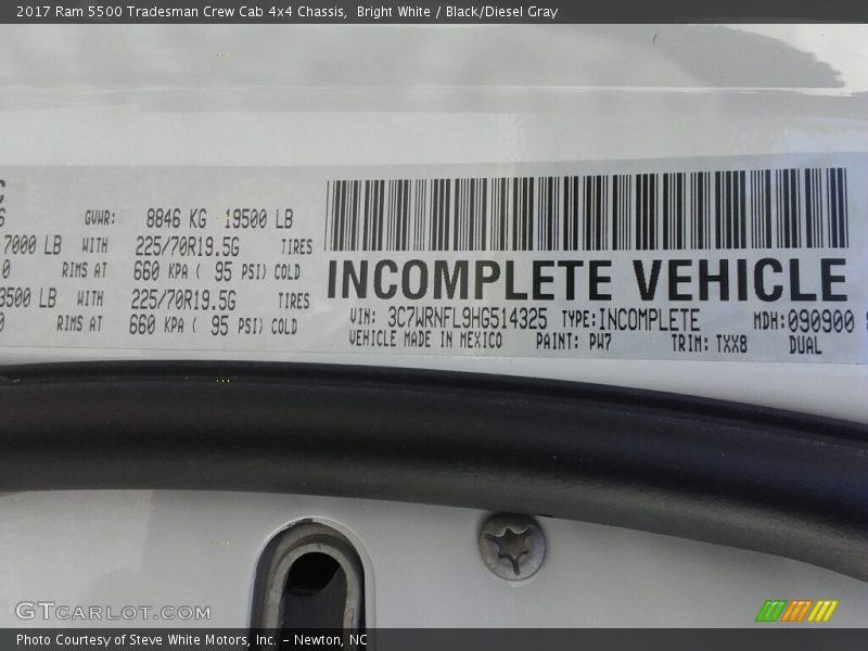 Bright White / Black/Diesel Gray 2017 Ram 5500 Tradesman Crew Cab 4x4 Chassis