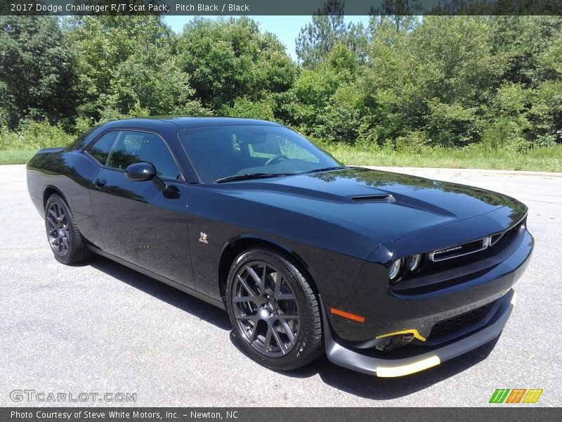 Pitch Black / Black 2017 Dodge Challenger R/T Scat Pack