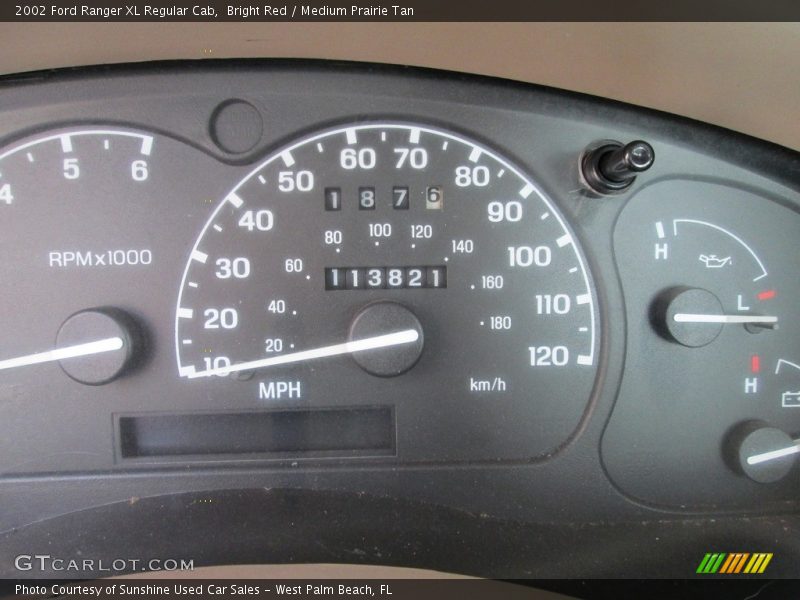 Bright Red / Medium Prairie Tan 2002 Ford Ranger XL Regular Cab