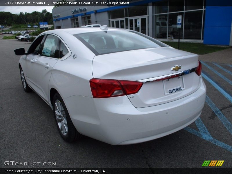 Iridescent Pearl Tricoat / Jet Black/Light Wheat 2017 Chevrolet Impala LT
