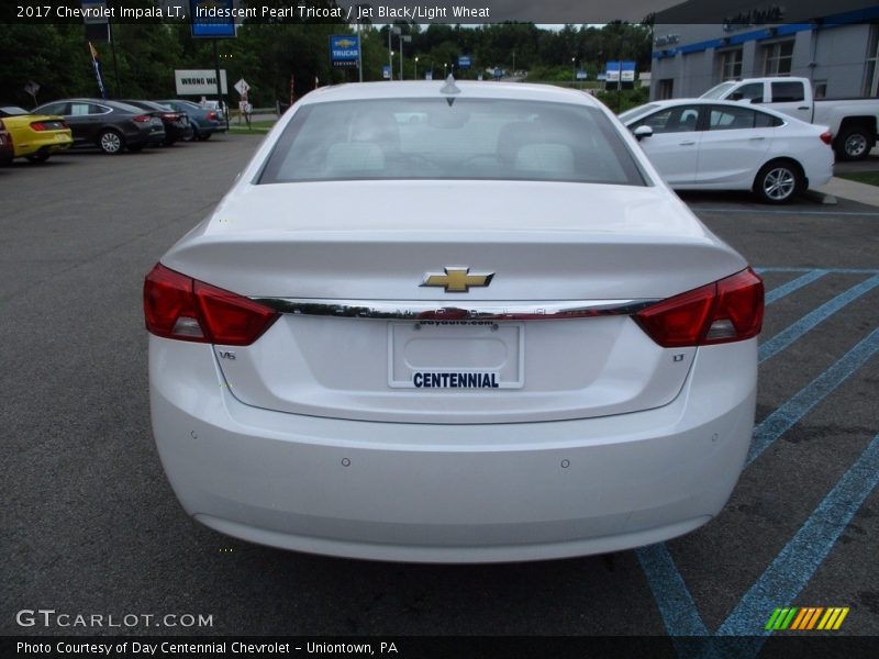 Iridescent Pearl Tricoat / Jet Black/Light Wheat 2017 Chevrolet Impala LT