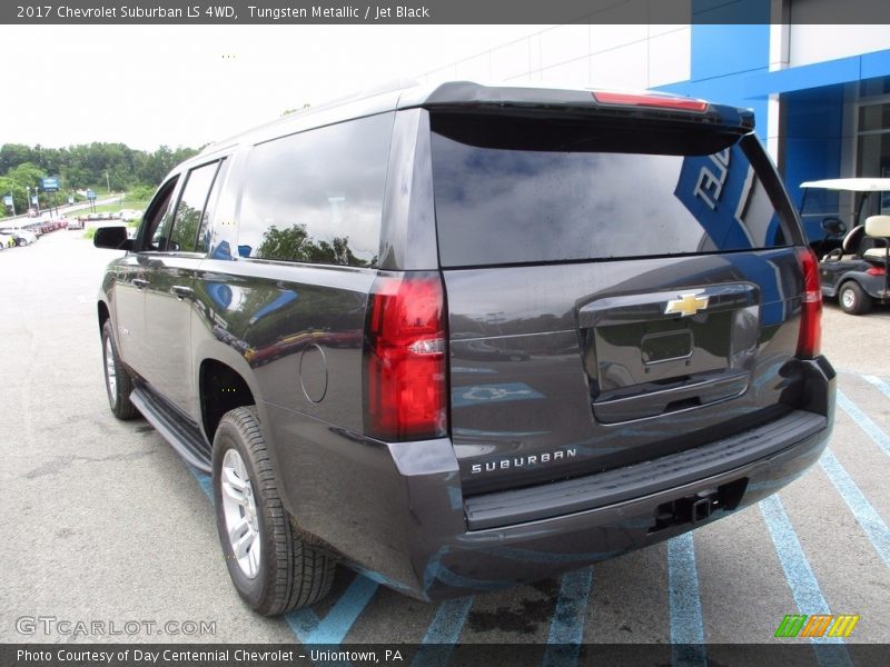 Tungsten Metallic / Jet Black 2017 Chevrolet Suburban LS 4WD
