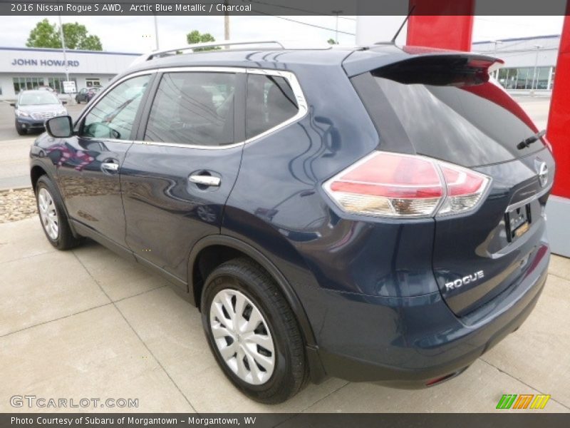 Arctic Blue Metallic / Charcoal 2016 Nissan Rogue S AWD