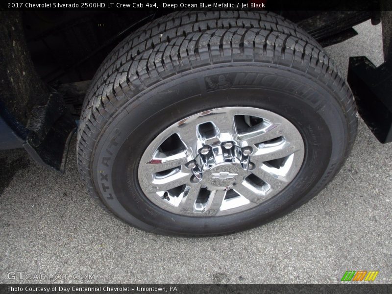Deep Ocean Blue Metallic / Jet Black 2017 Chevrolet Silverado 2500HD LT Crew Cab 4x4