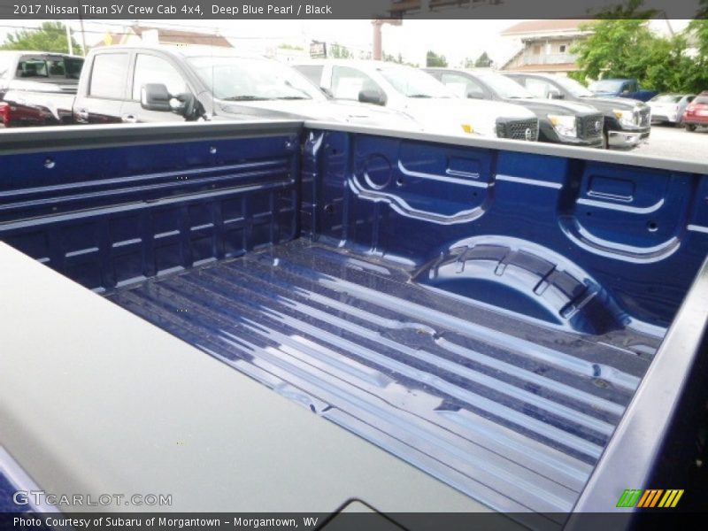 Deep Blue Pearl / Black 2017 Nissan Titan SV Crew Cab 4x4
