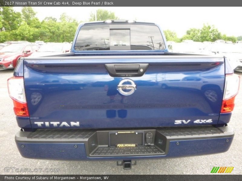 Deep Blue Pearl / Black 2017 Nissan Titan SV Crew Cab 4x4