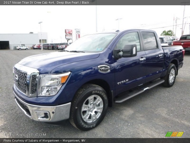 Front 3/4 View of 2017 Titan SV Crew Cab 4x4