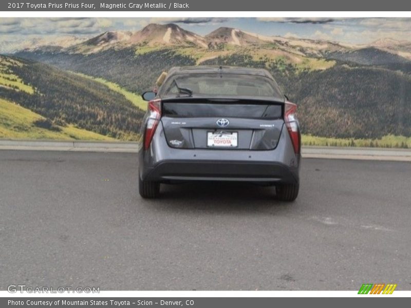 Magnetic Gray Metallic / Black 2017 Toyota Prius Prius Four