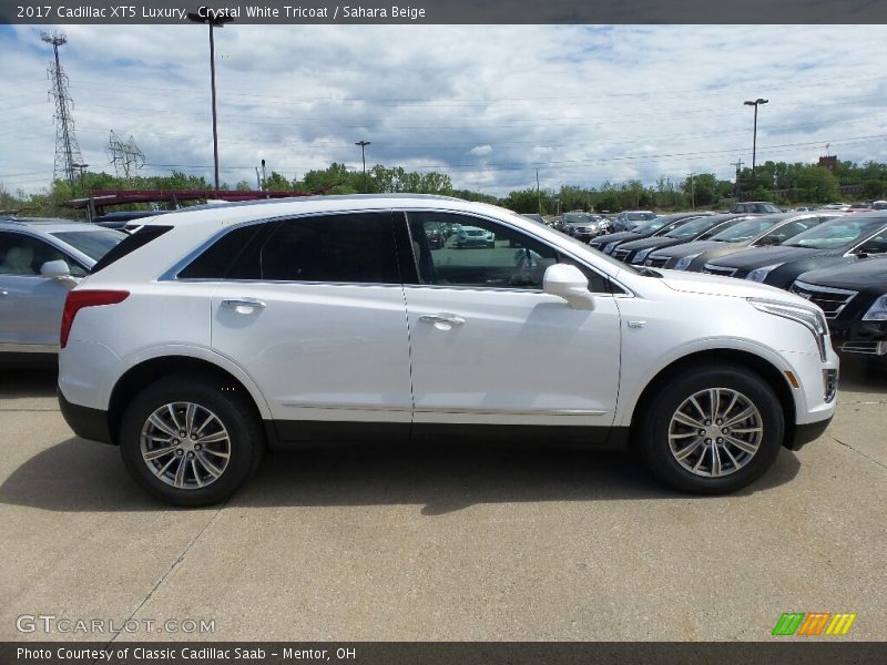 Crystal White Tricoat / Sahara Beige 2017 Cadillac XT5 Luxury