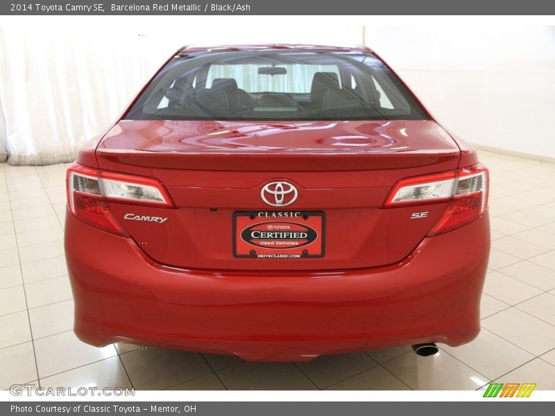 Barcelona Red Metallic / Black/Ash 2014 Toyota Camry SE