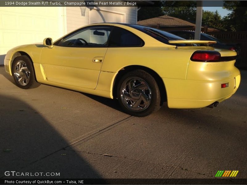 Champagne Yellow Pearl Metallic / Beige 1994 Dodge Stealth R/T Turbo