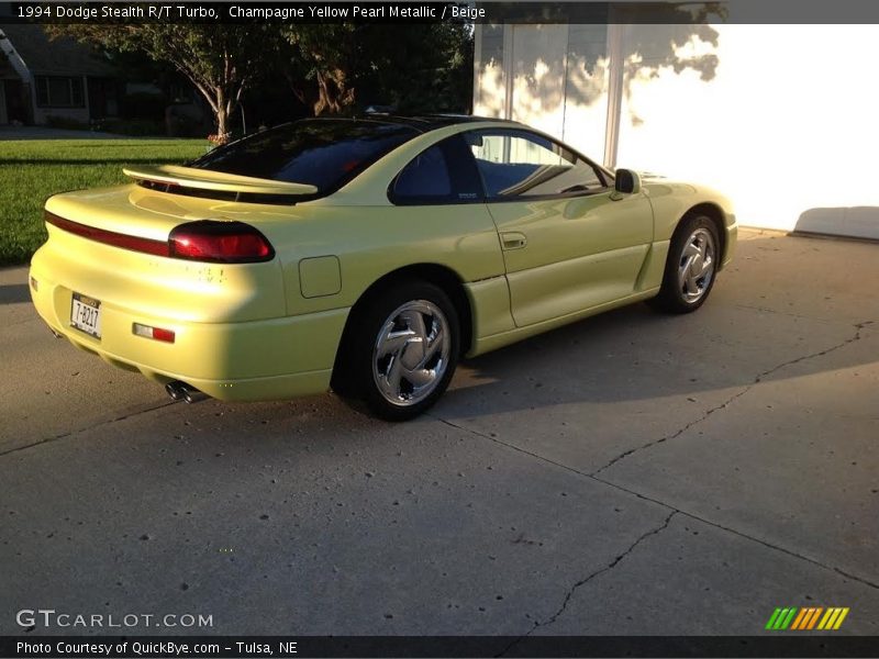 Champagne Yellow Pearl Metallic / Beige 1994 Dodge Stealth R/T Turbo
