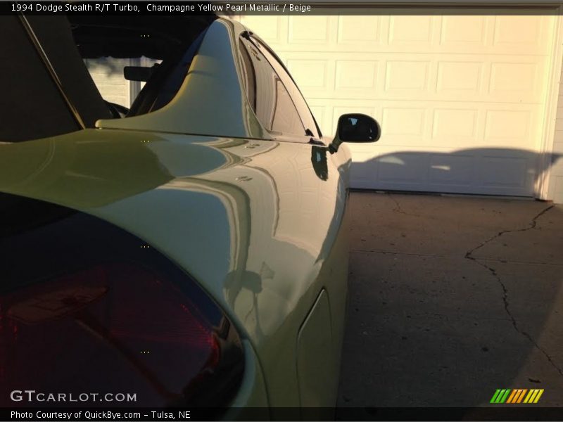 Champagne Yellow Pearl Metallic / Beige 1994 Dodge Stealth R/T Turbo