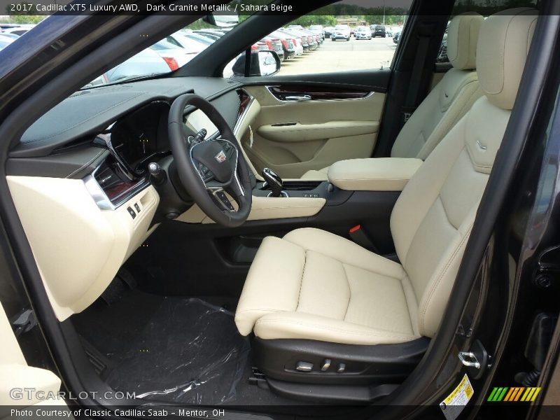 Dark Granite Metallic / Sahara Beige 2017 Cadillac XT5 Luxury AWD