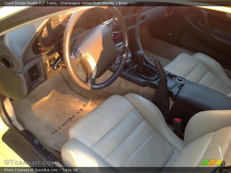 Champagne Yellow Pearl Metallic / Beige 1994 Dodge Stealth R/T Turbo