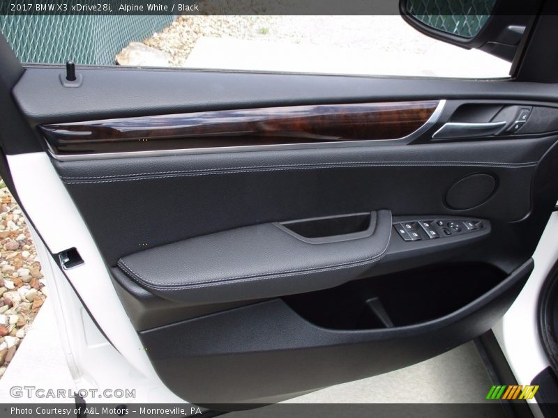 Alpine White / Black 2017 BMW X3 xDrive28i