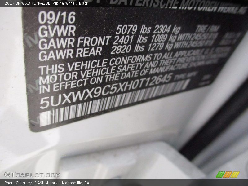 Alpine White / Black 2017 BMW X3 xDrive28i