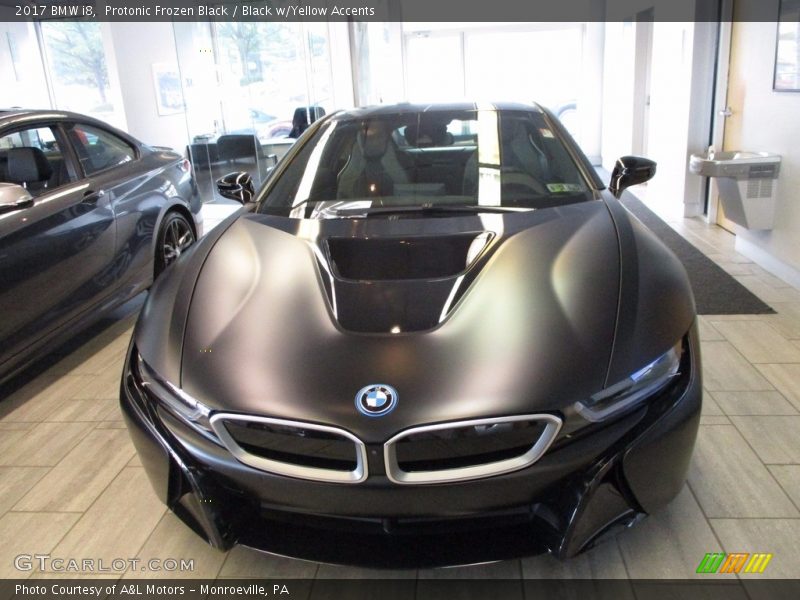 Protonic Frozen Black / Black w/Yellow Accents 2017 BMW i8