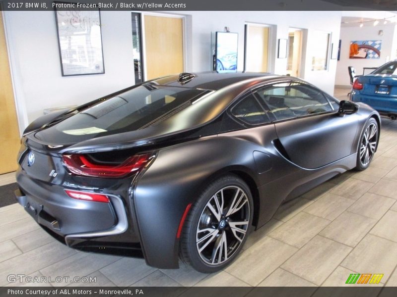 Protonic Frozen Black / Black w/Yellow Accents 2017 BMW i8