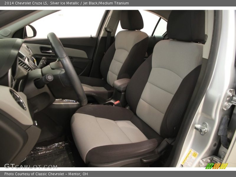 Silver Ice Metallic / Jet Black/Medium Titanium 2014 Chevrolet Cruze LS