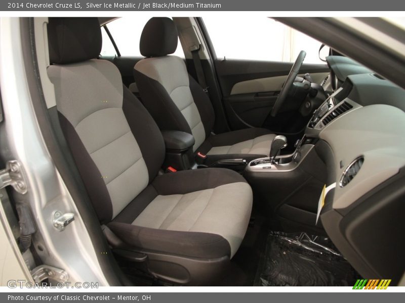 Silver Ice Metallic / Jet Black/Medium Titanium 2014 Chevrolet Cruze LS