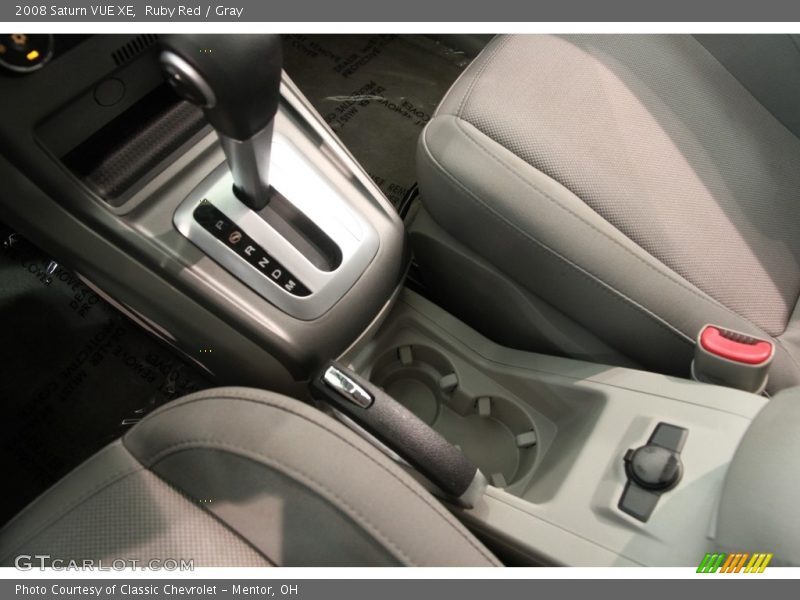Ruby Red / Gray 2008 Saturn VUE XE