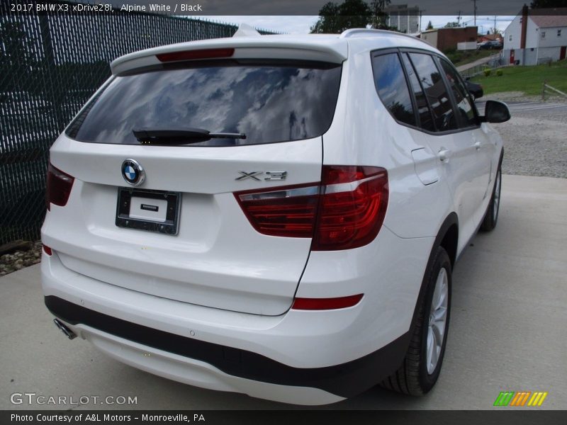 Alpine White / Black 2017 BMW X3 xDrive28i