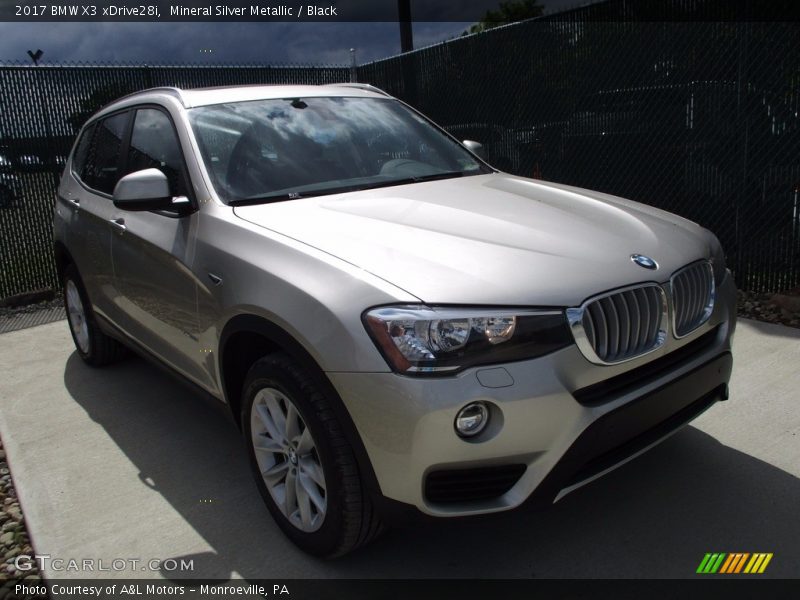 Mineral Silver Metallic / Black 2017 BMW X3 xDrive28i