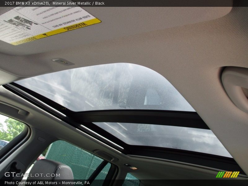 Mineral Silver Metallic / Black 2017 BMW X3 xDrive28i