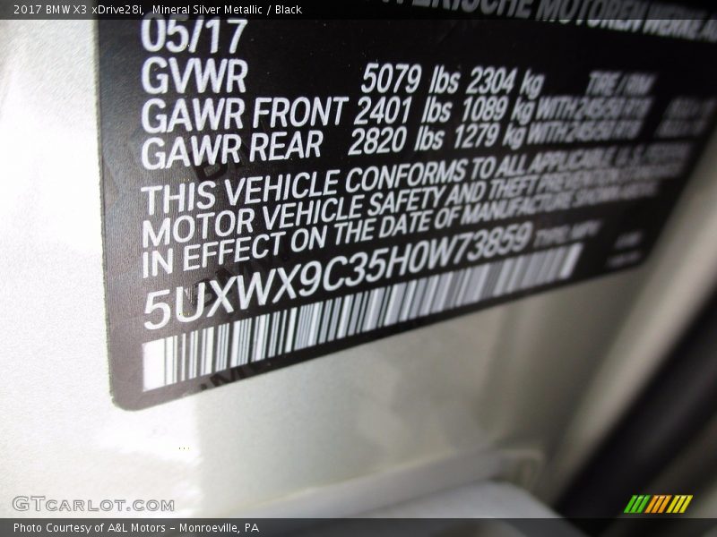 Mineral Silver Metallic / Black 2017 BMW X3 xDrive28i