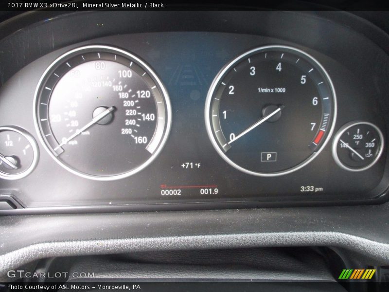 Mineral Silver Metallic / Black 2017 BMW X3 xDrive28i