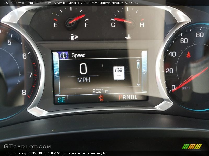 Silver Ice Metallic / Dark Atmosphere/Medium Ash Gray 2017 Chevrolet Malibu Premier